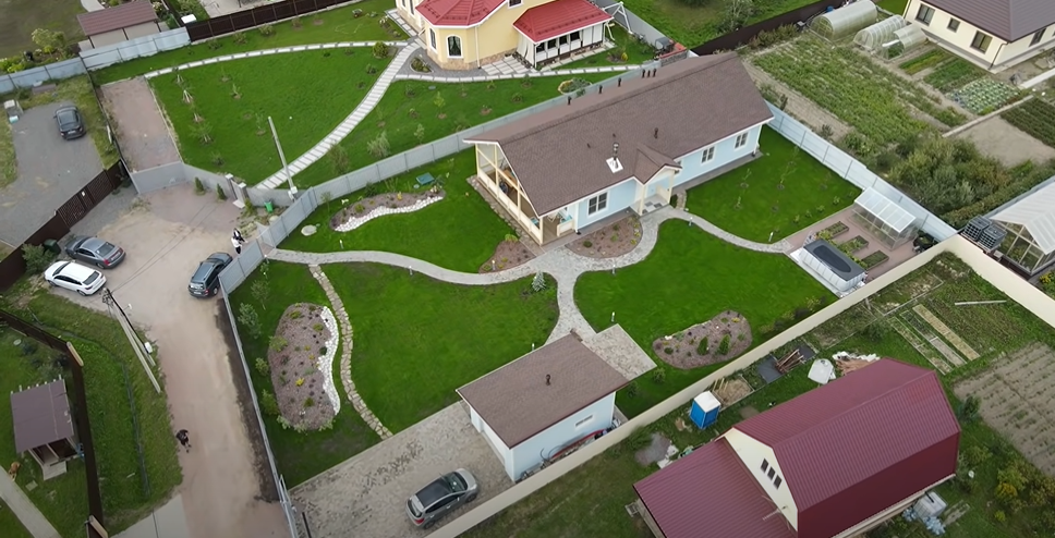 https://surgut.mslandshaft.ru/storage/app/uploads/public/642/bbe/6fe/642bbe6fedc67097165034.png
